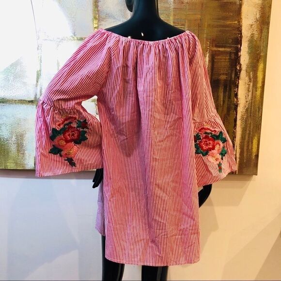 Velzera Stripe Floral 3/4 Sleeve Blouse Plus - Picture 5 of 6